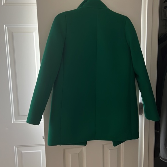 Emerald green coat - Picture 2 of 2